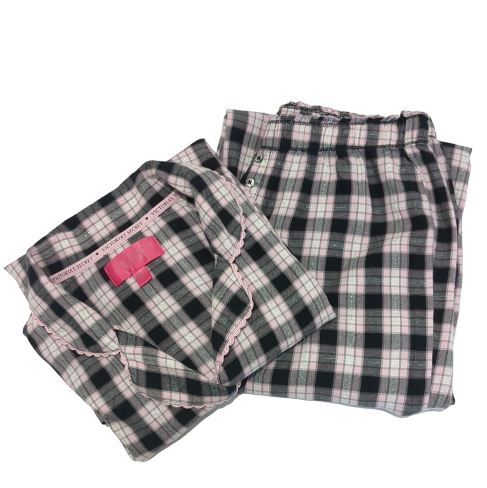 Victoria's Secret Women's Black and Pink Plaid Button Down Pajama Set Size S